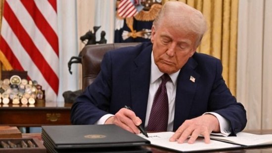魔投网 特朗普修令，下调对华小额包裹关税至54%